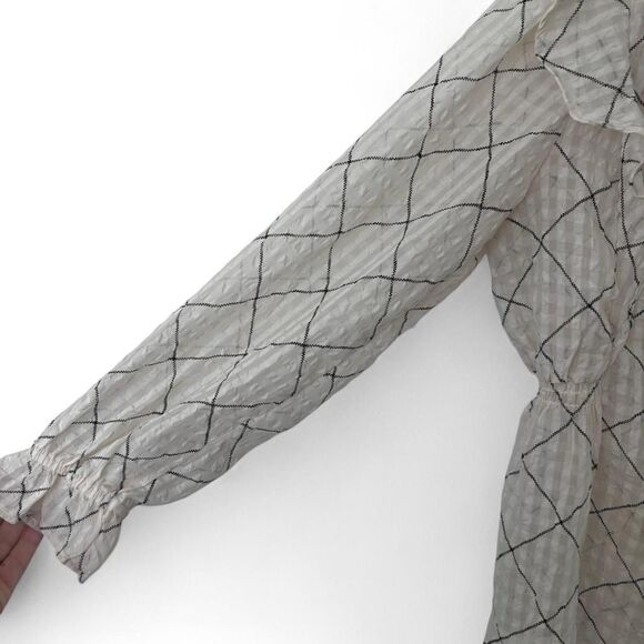 LOFT Petite cream and black checkered blouse - Picture 2 of 4